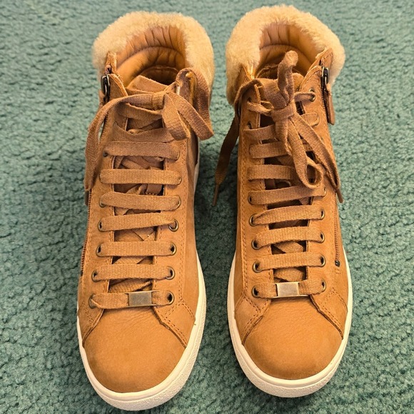 UGG Womens Size 10 Olive Chestnut Leather High Top Sneakers Fur Trimmed 1019716 - Picture 3 of 12